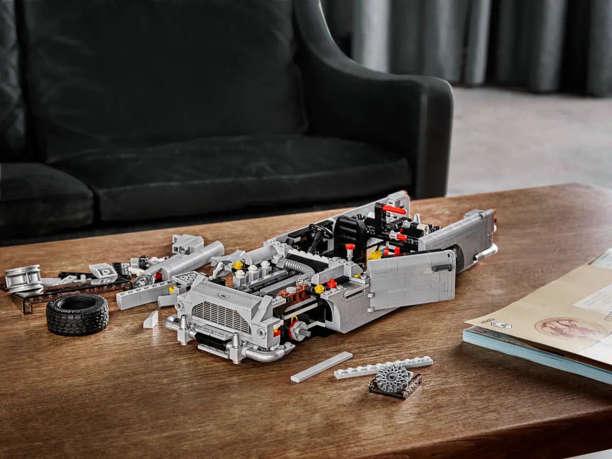 LEGO Creator 10262 James Bond Aston Martin DB5
