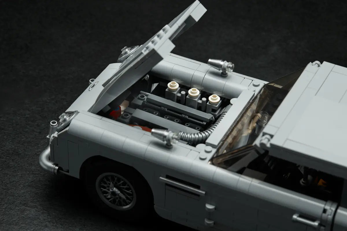 LEGO Creator 10262 James Bond Aston Martin DB5