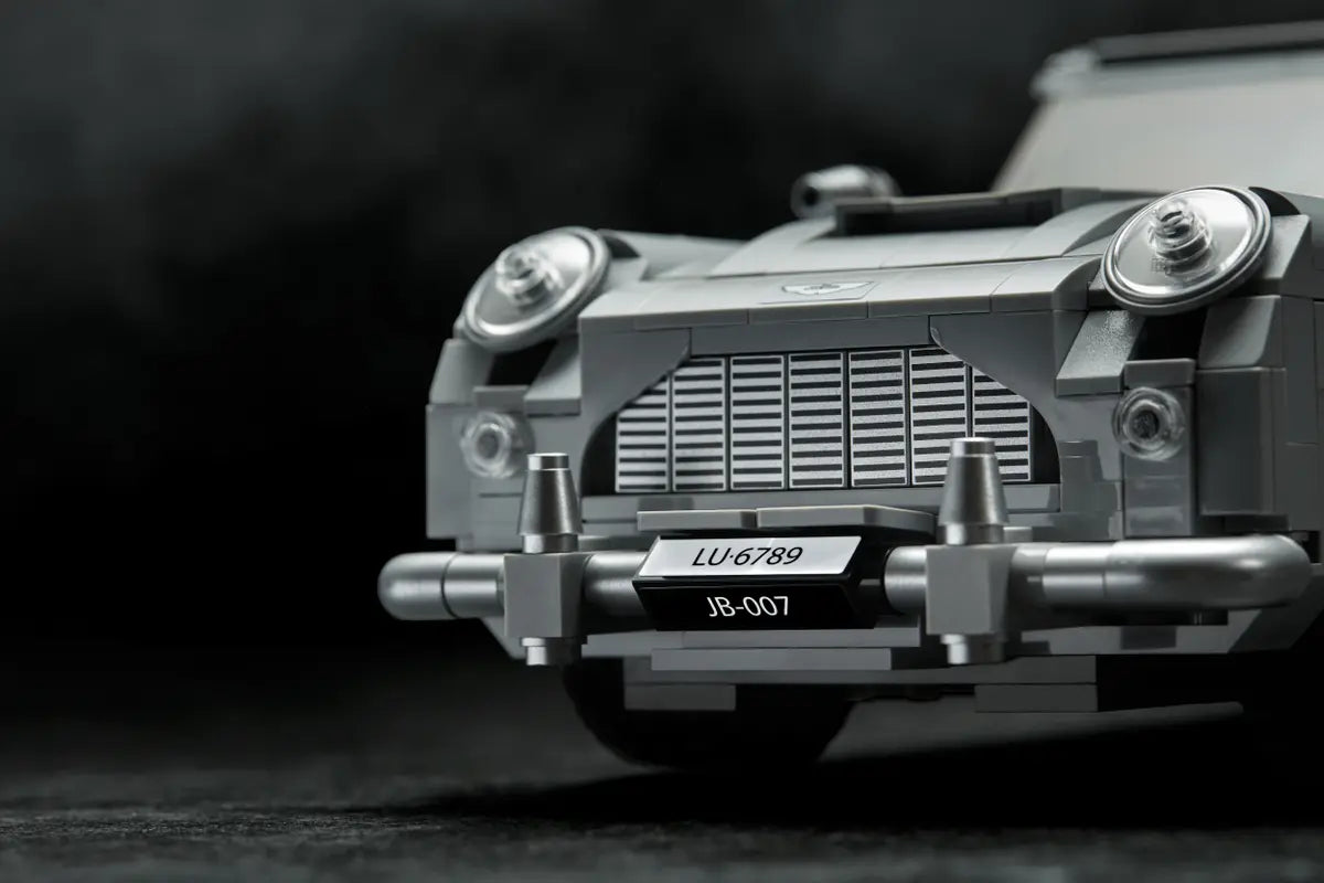 LEGO Creator 10262 James Bond Aston Martin DB5