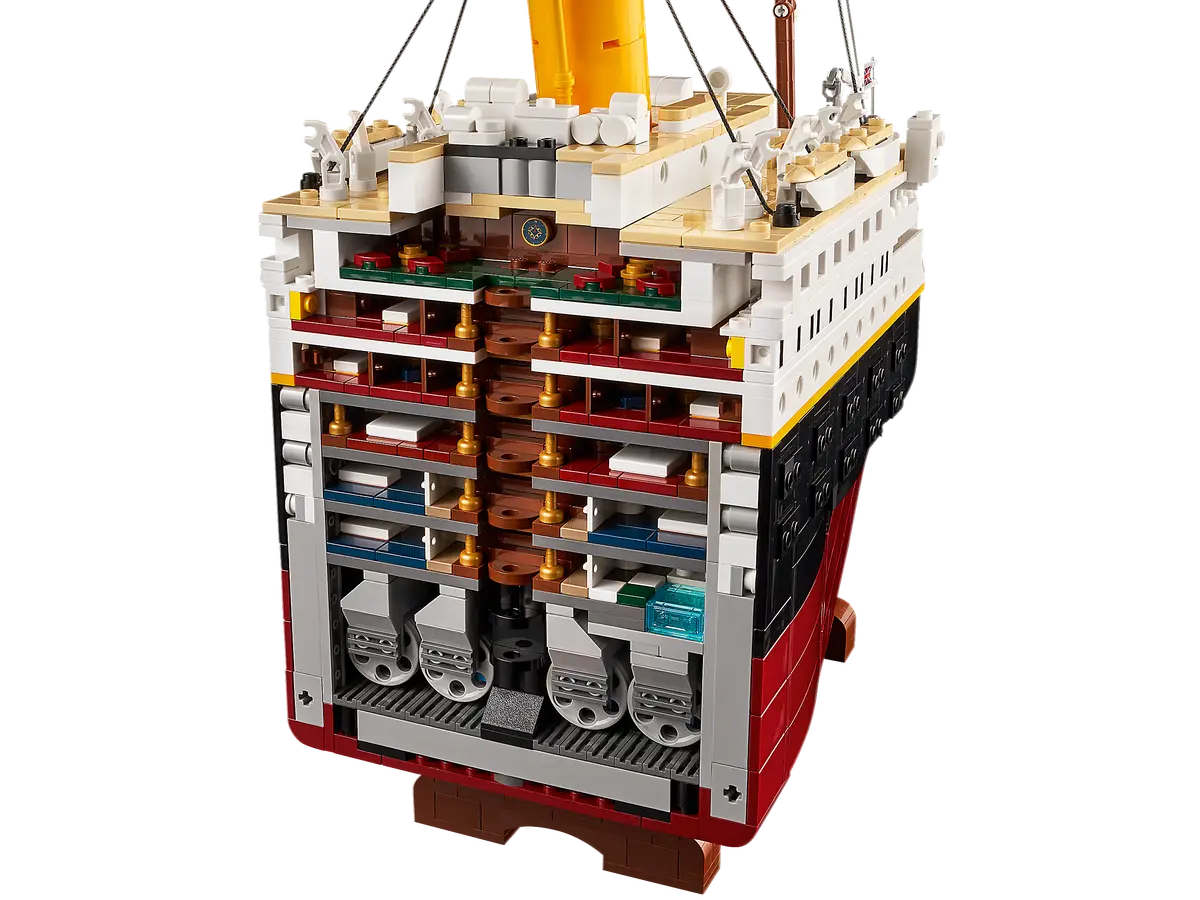 LEGO Icons 10294 Titanic