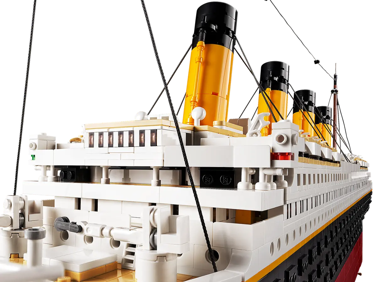 LEGO Icons 10294 Titanic