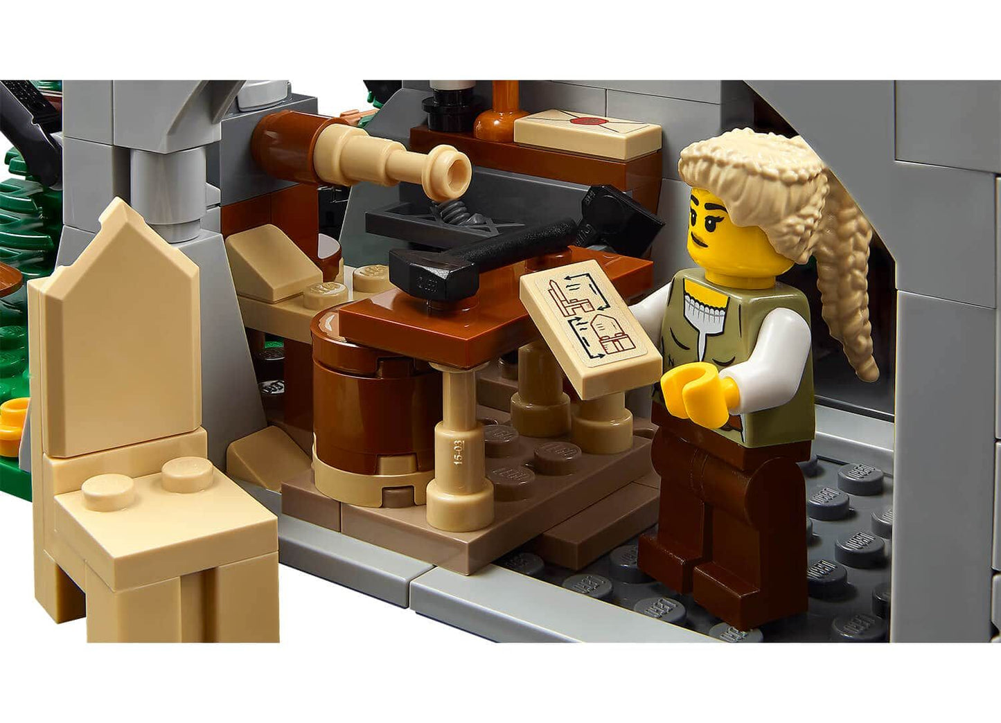 LEGO Icons 10332 Medieval Town Square