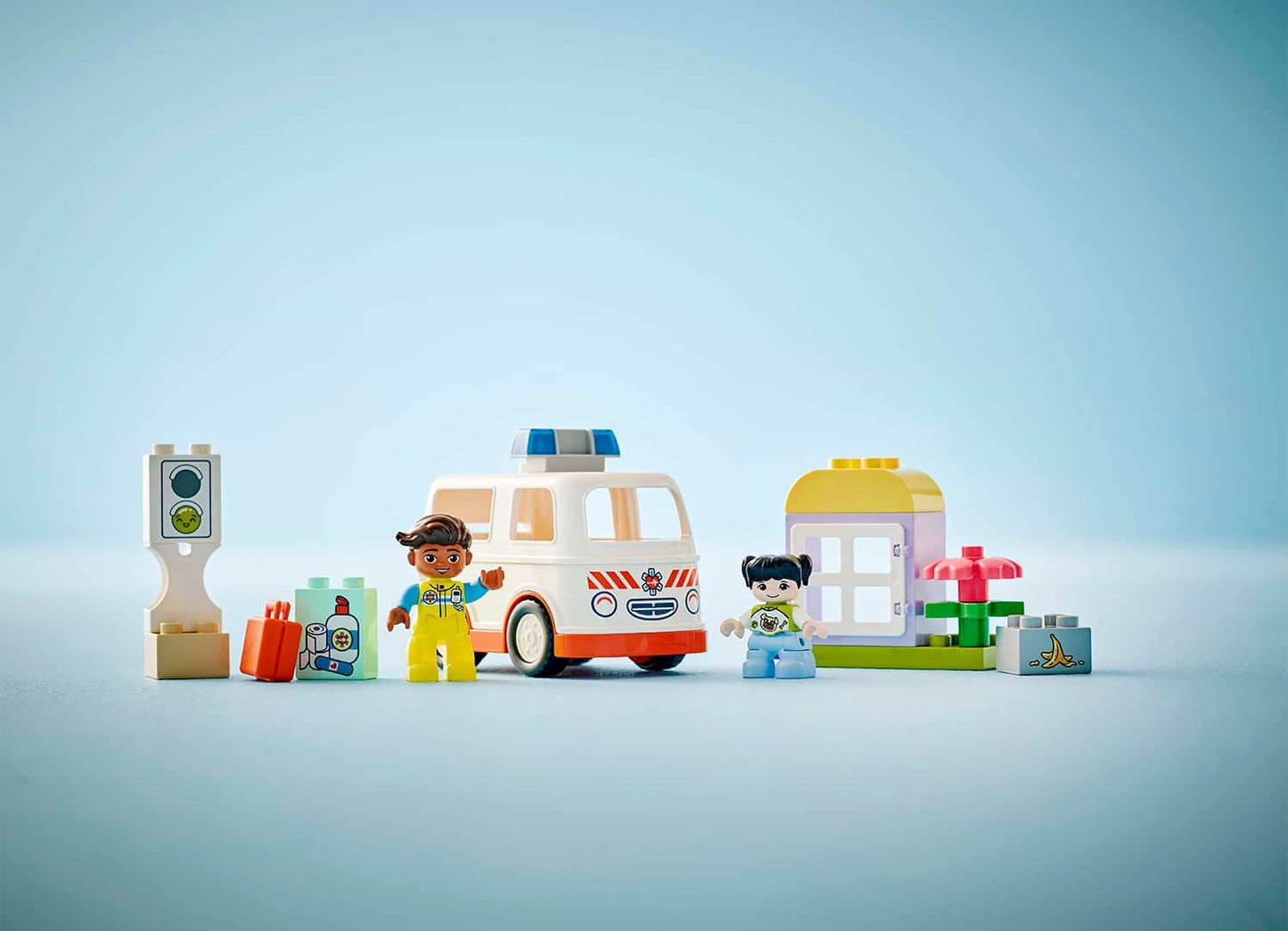 LEGO Duplo 10447 Ambulance & Driver