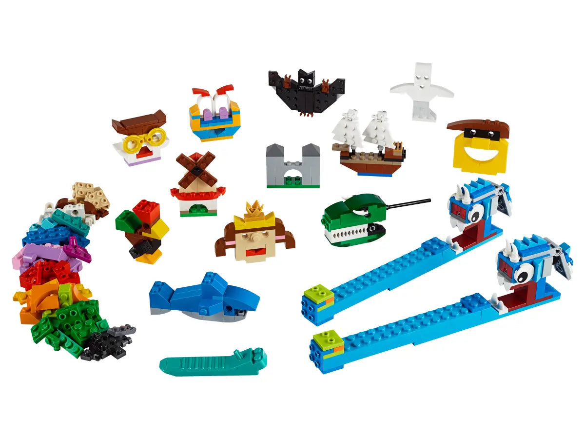 مجموعة مكعبات وإضاءة LEGO Classic 11009