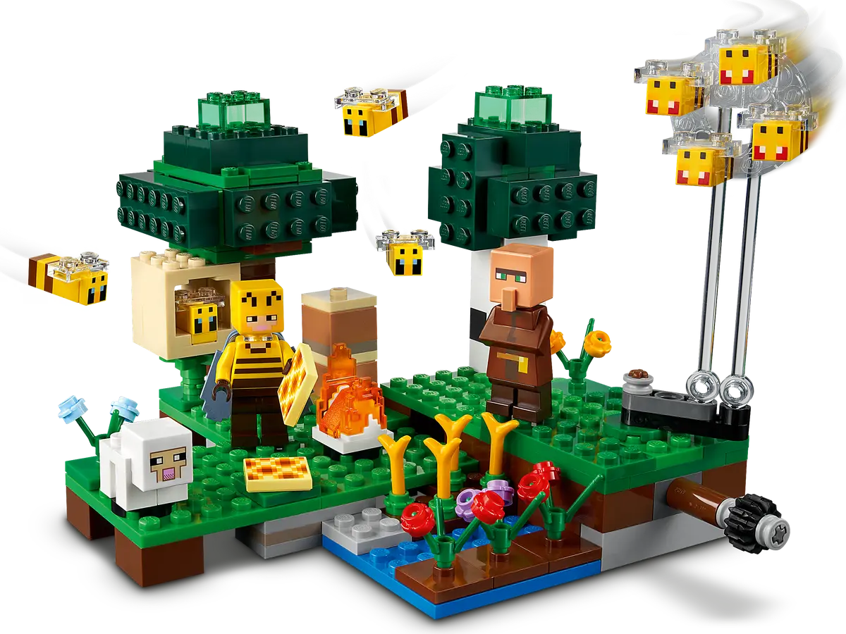 LEGO Minecraft 21165 The Bee Farm