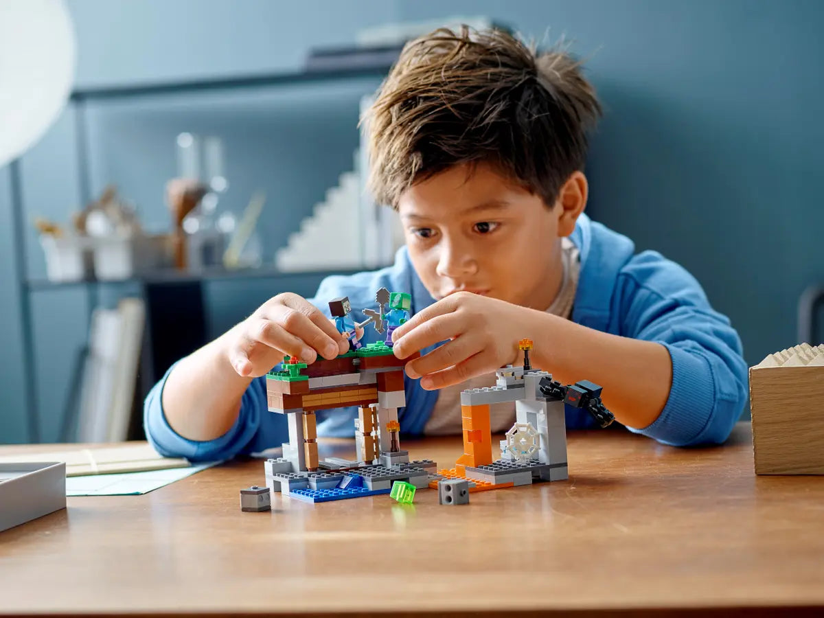 LEGO Minecraft 21166 The Abandoned Mine