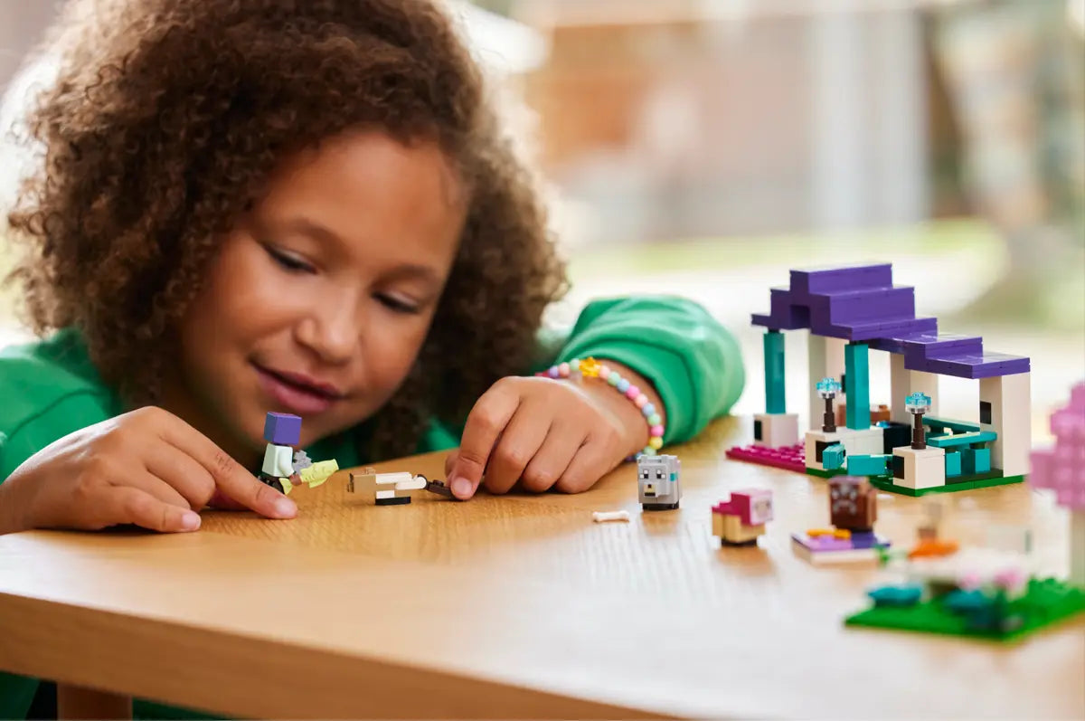 LEGO Minecraft 21253 The Animal Sanctuary