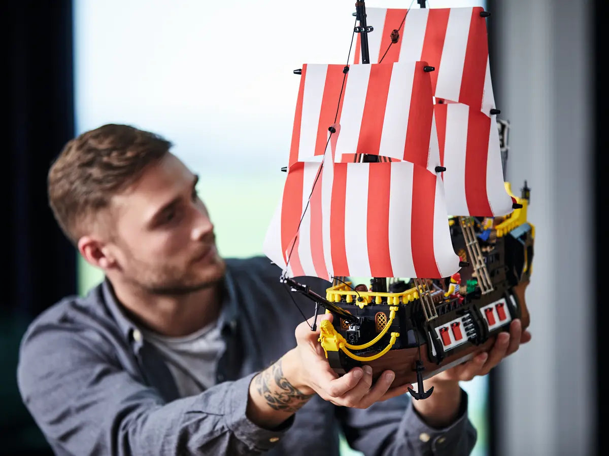 LEGO Ideas 21322 Pirates of Barracuda Bay