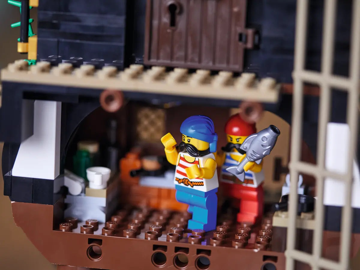 LEGO Ideas 21322 Pirates of Barracuda Bay