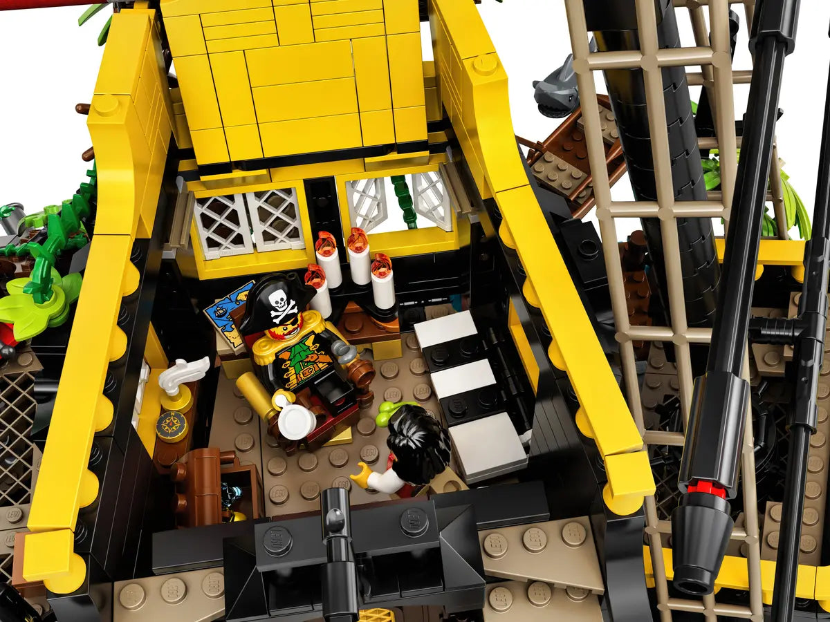LEGO Ideas 21322 Pirates of Barracuda Bay