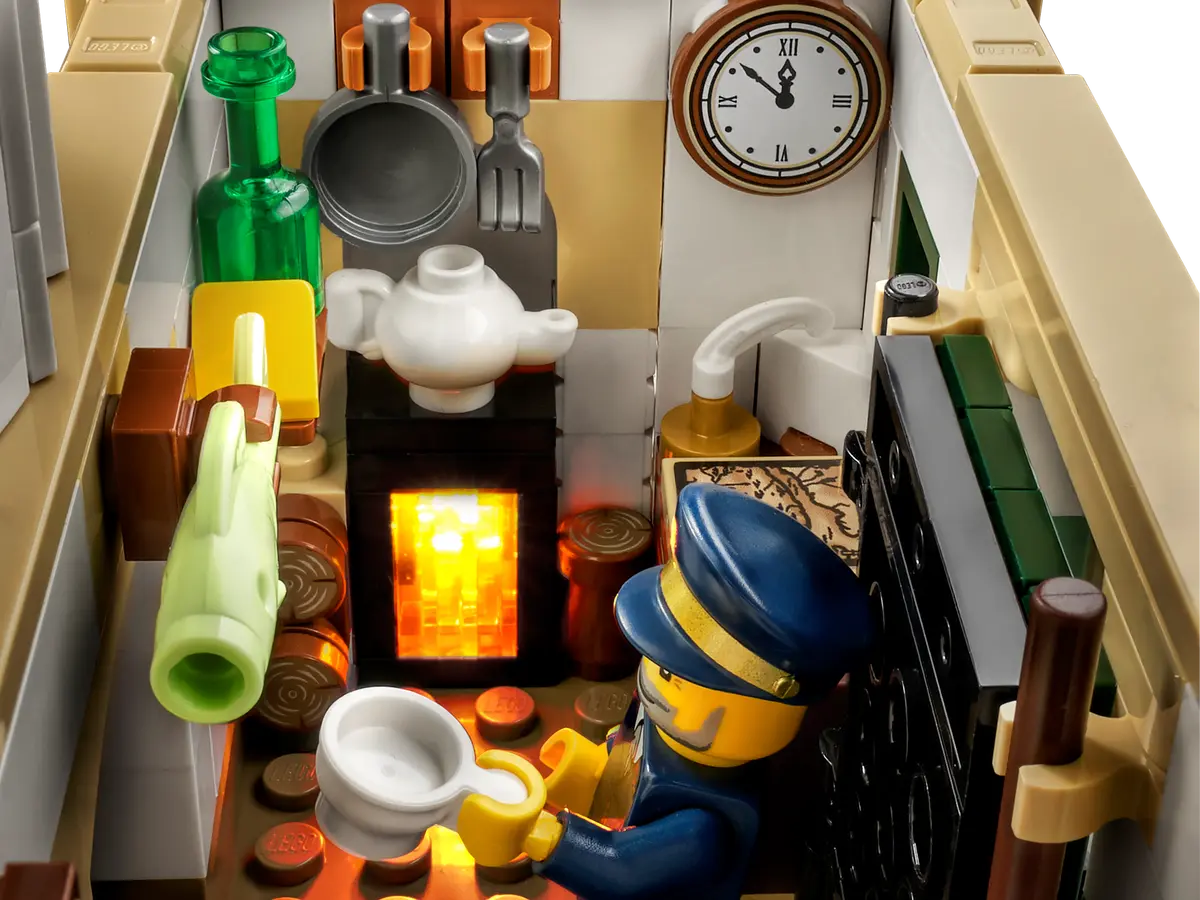 LEGO Ideas 21335 Motorised Lighthouse