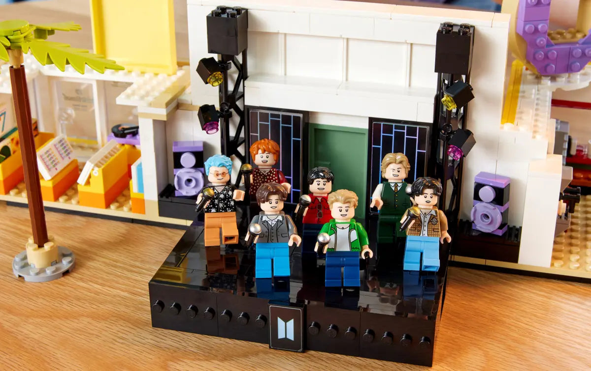 LEGO Ideas 21339 BTS Dynamite