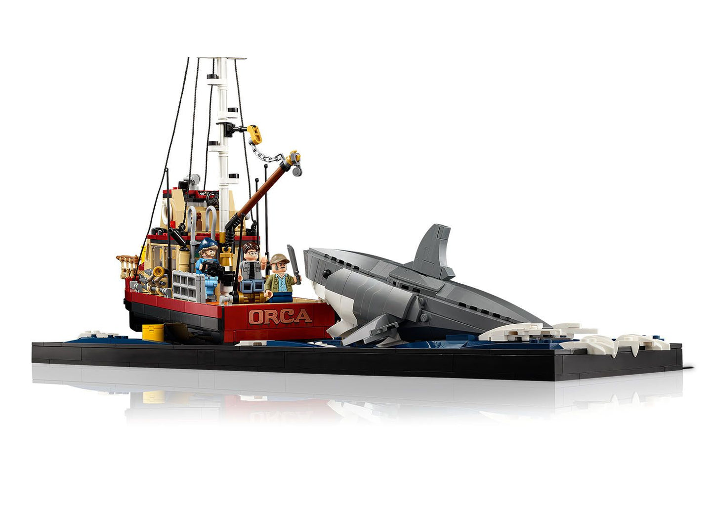 LEGO Ideas 21350 Jaws