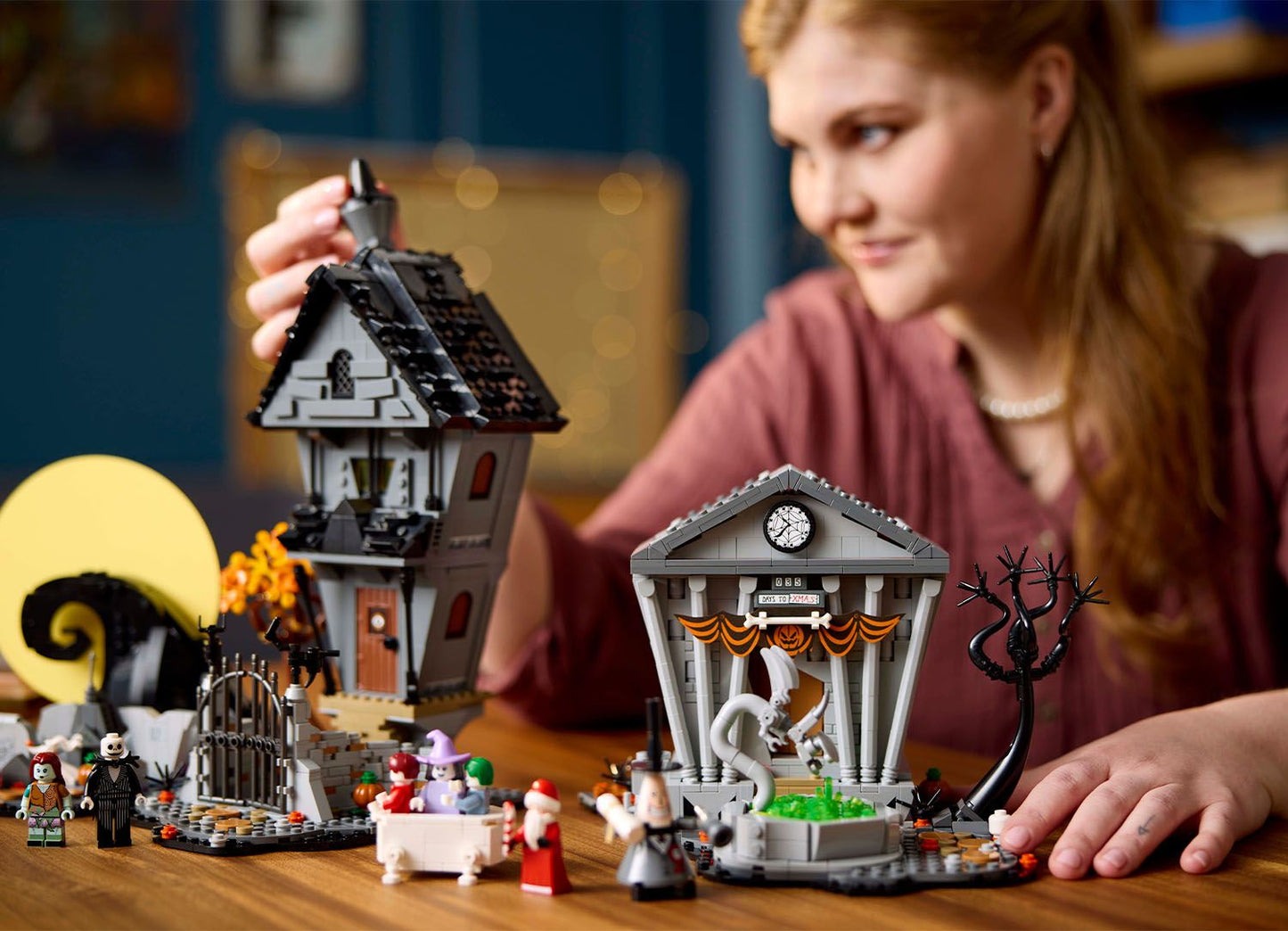 LEGO Ideas 21351 Tim Burton's The Nightmare Before Christmas