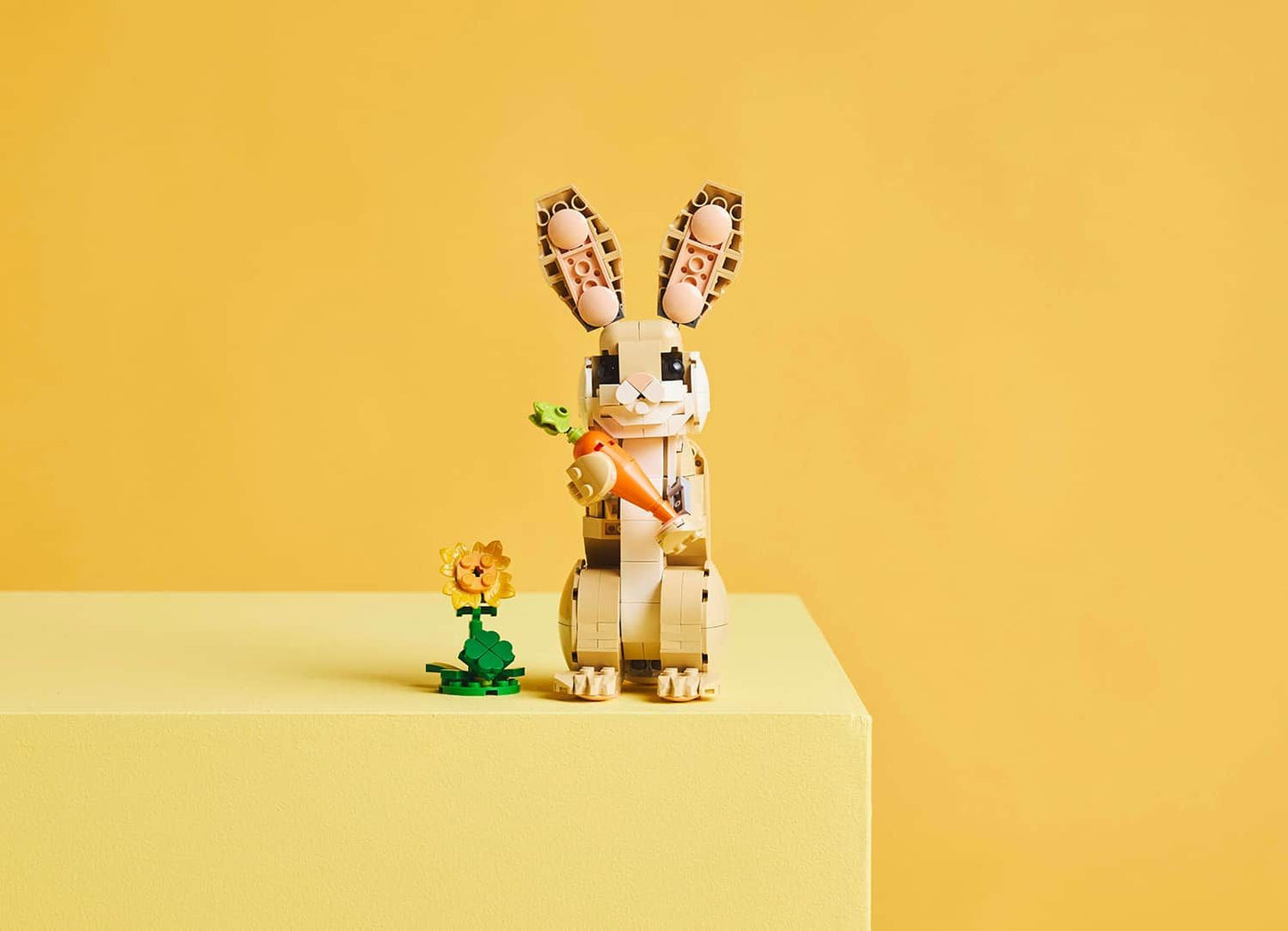 LEGO Creator 31162 Cute Bunny