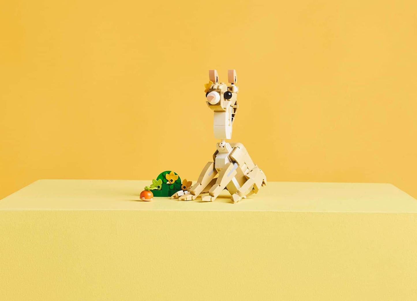 LEGO Creator 31162 Cute Bunny