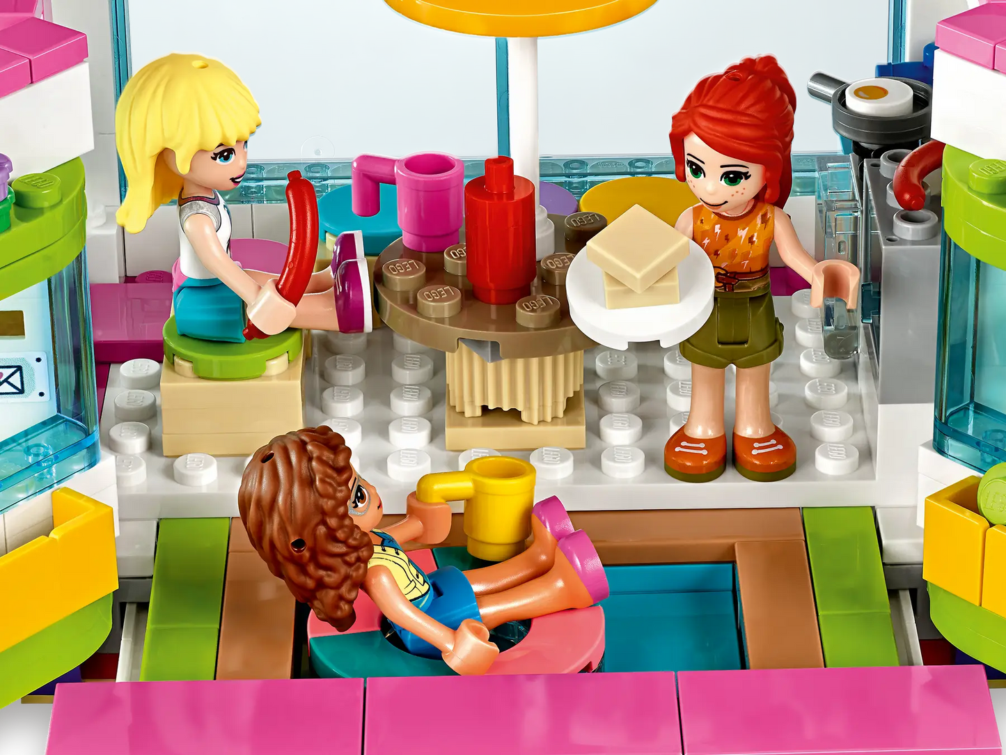 LEGO Friends 41395 Friendship Bus