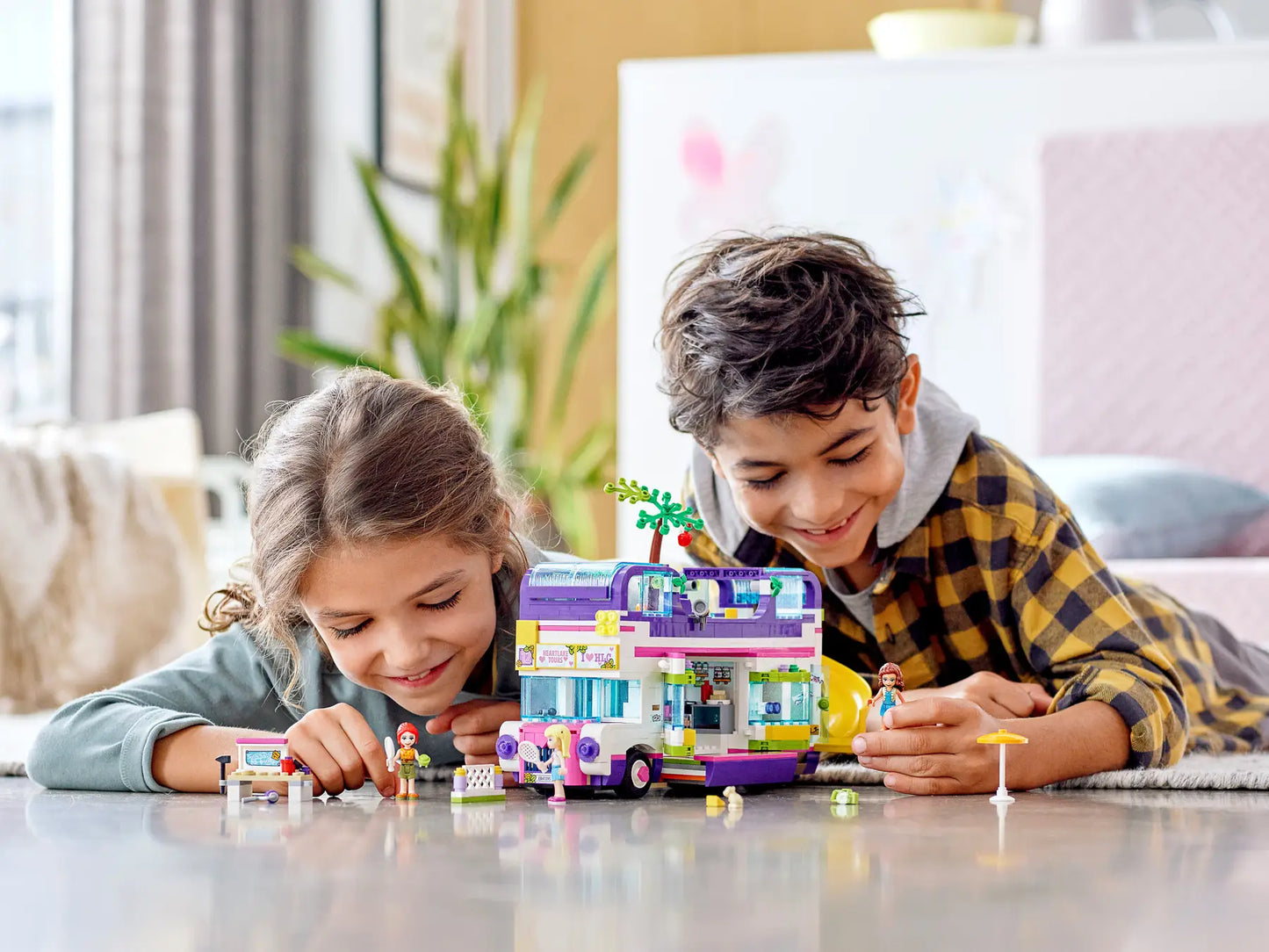 LEGO Friends 41395 Friendship Bus