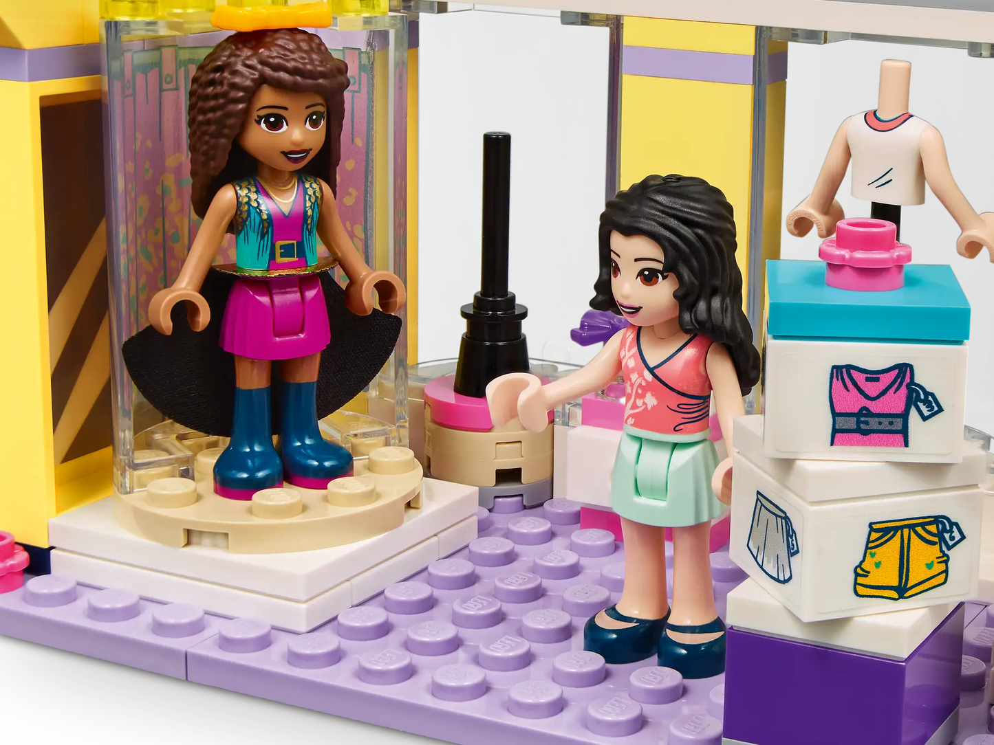 LEGO Friends 41427 Emma’s Fashion Shop