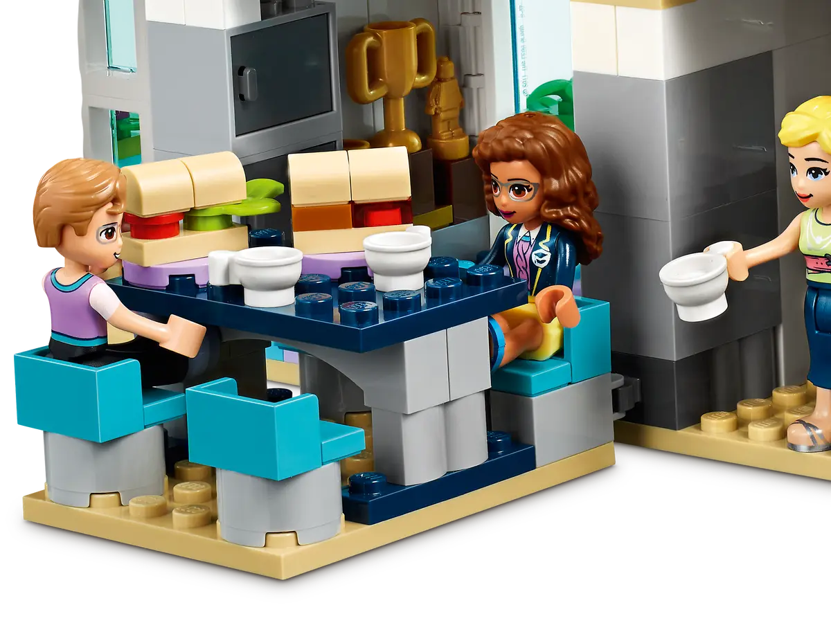 LEGO Friends 41682 Heartlake City School