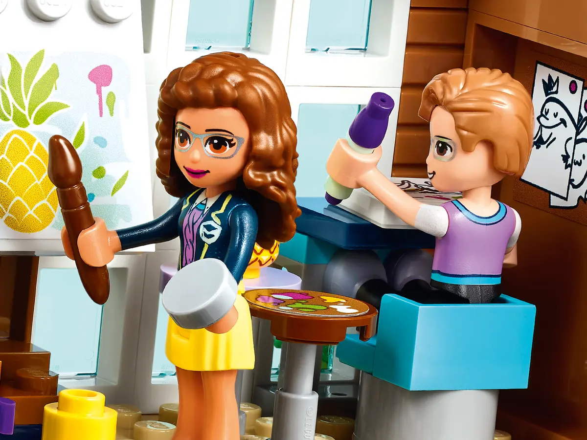 LEGO Friends 41682 Heartlake City School