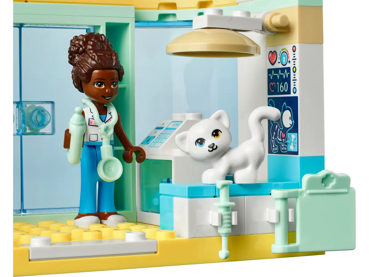 LEGO Friends 41695 Pet Clinic