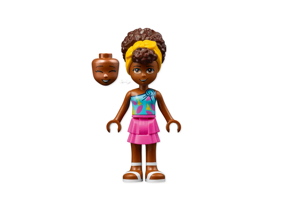 LEGO Friends 41701 Street Food Market
