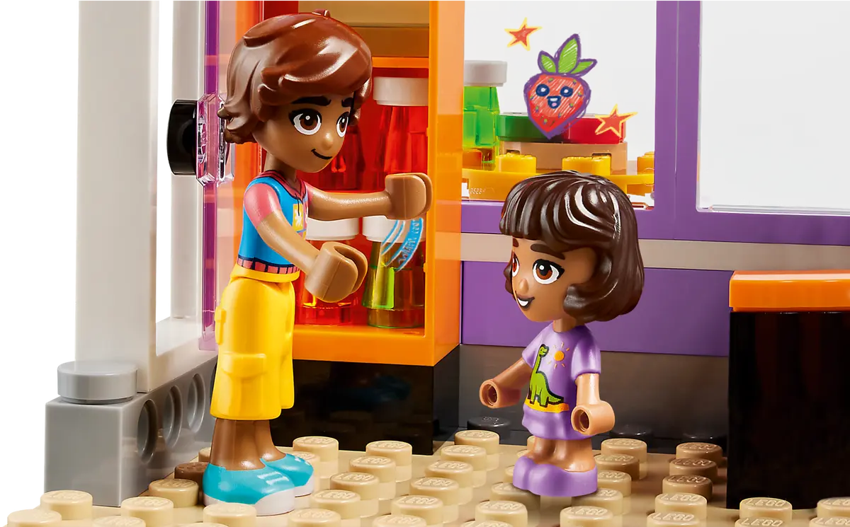 LEGO Friends 41747 Heartlake City Community Kitchen