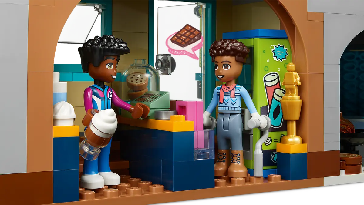 LEGO Friends 41756 Holiday Ski Slope and Café