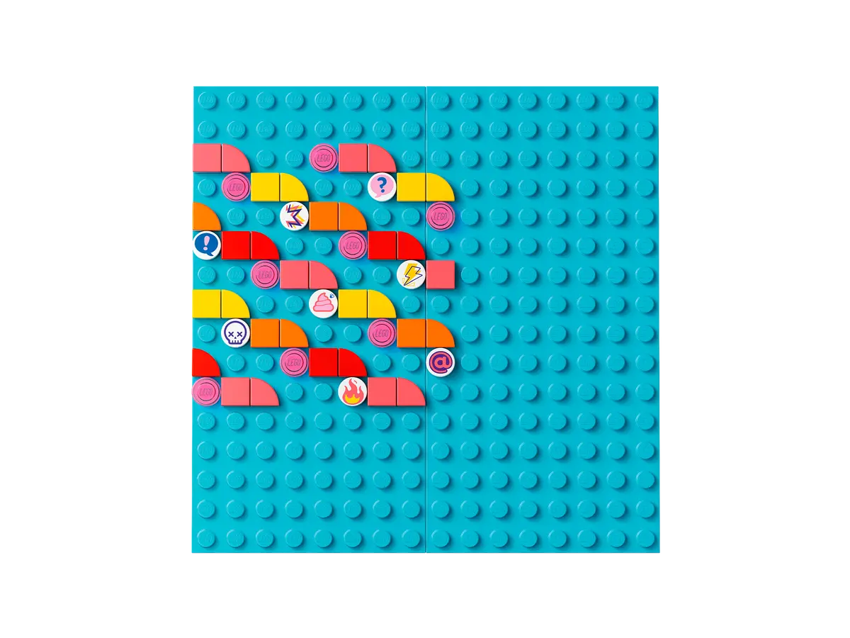 مجموعة LEGO Dots 41949 المعلقة على شكل حقيبة