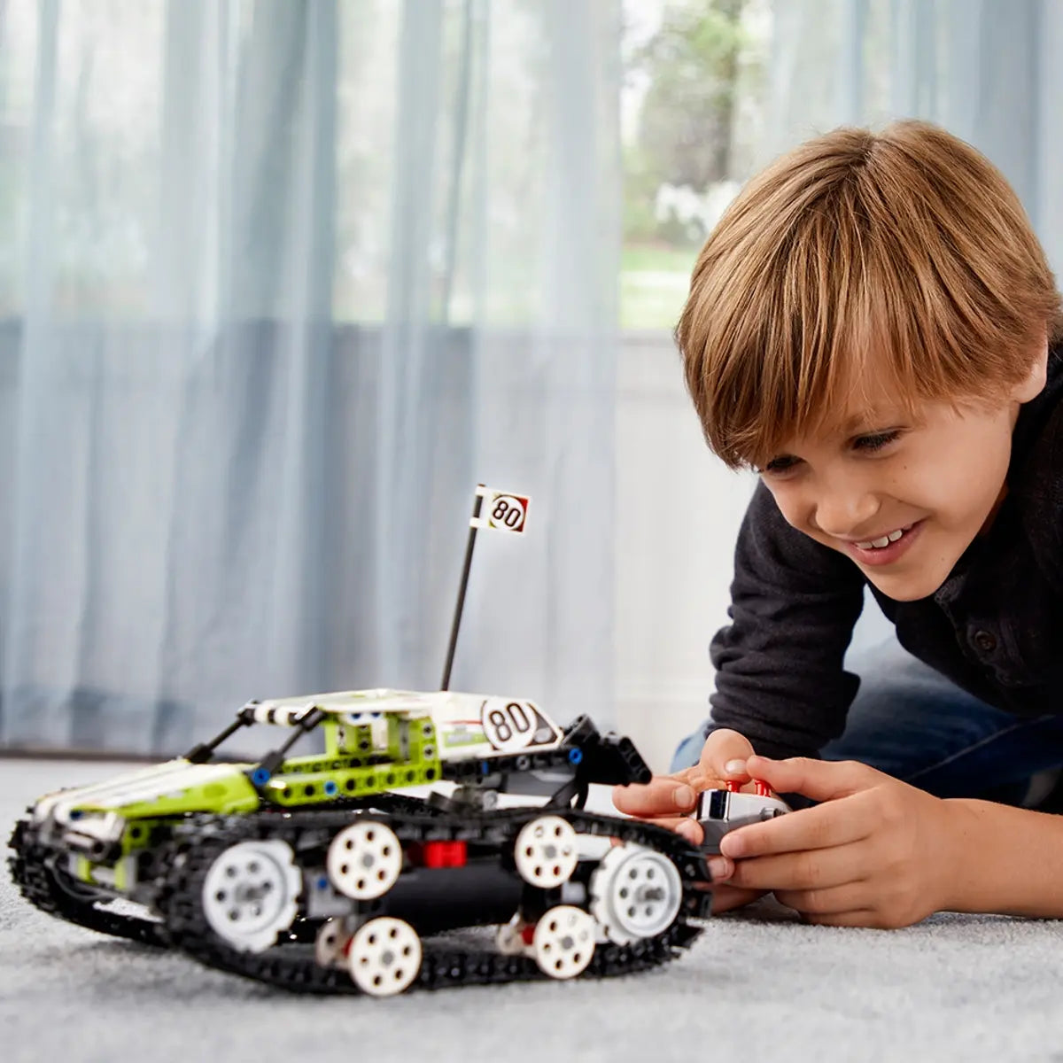 LEGO Technic 42065 RC Tracked Racer