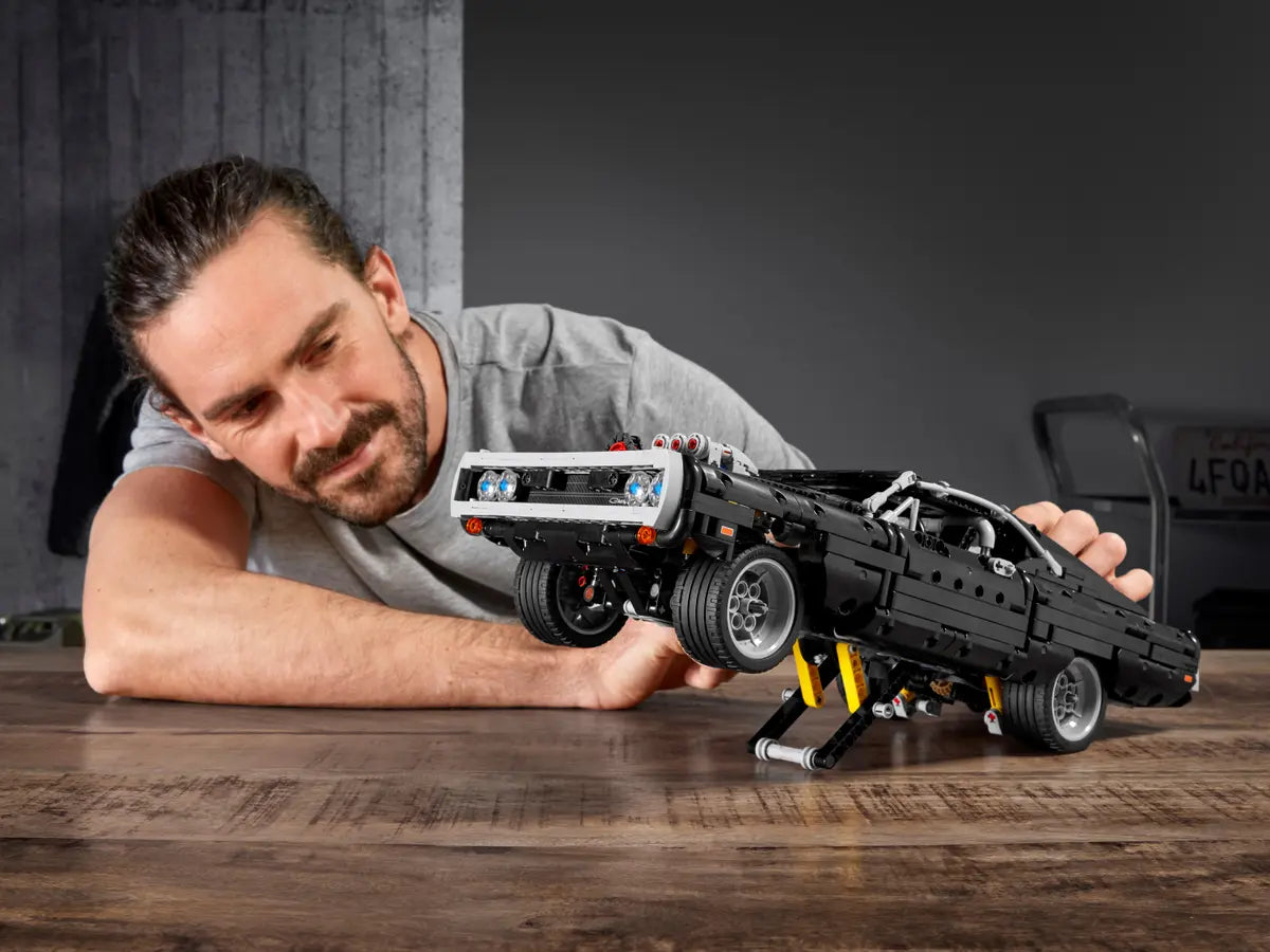 LEGO Technic 42111 Dom's Dodge Charger