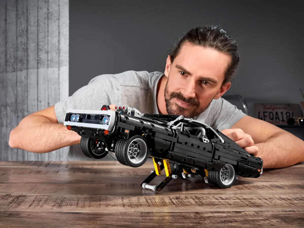LEGO Technic 42111 Dom's Dodge Charger