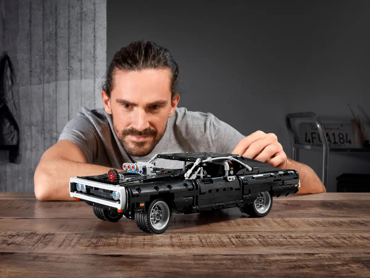 LEGO Technic 42111 Dom's Dodge Charger