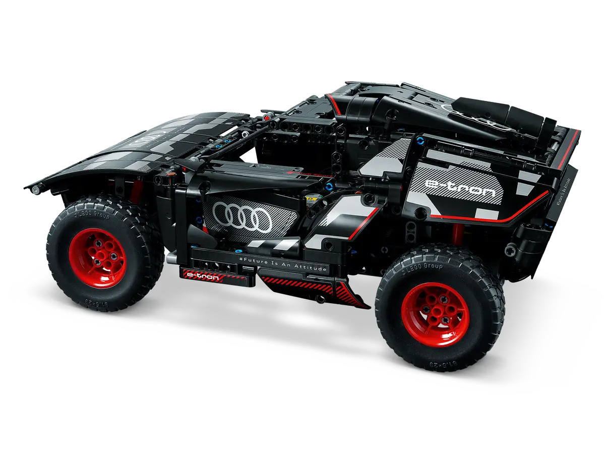 LEGO Technic 42160 Audi RS Q e-tron