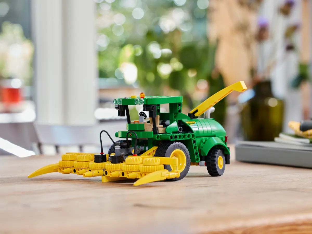 LEGO Technic 42168 John Deere 9700 Forage Harvester