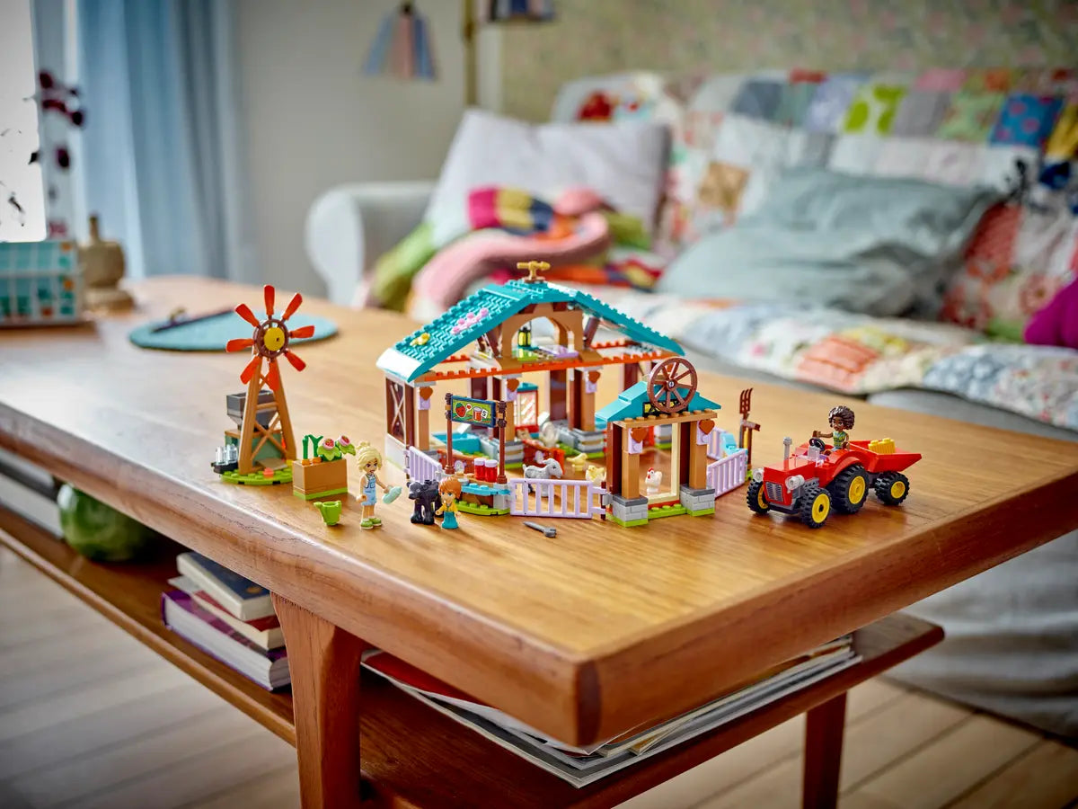LEGO Friends 42617 Farm Animal Sanctuary