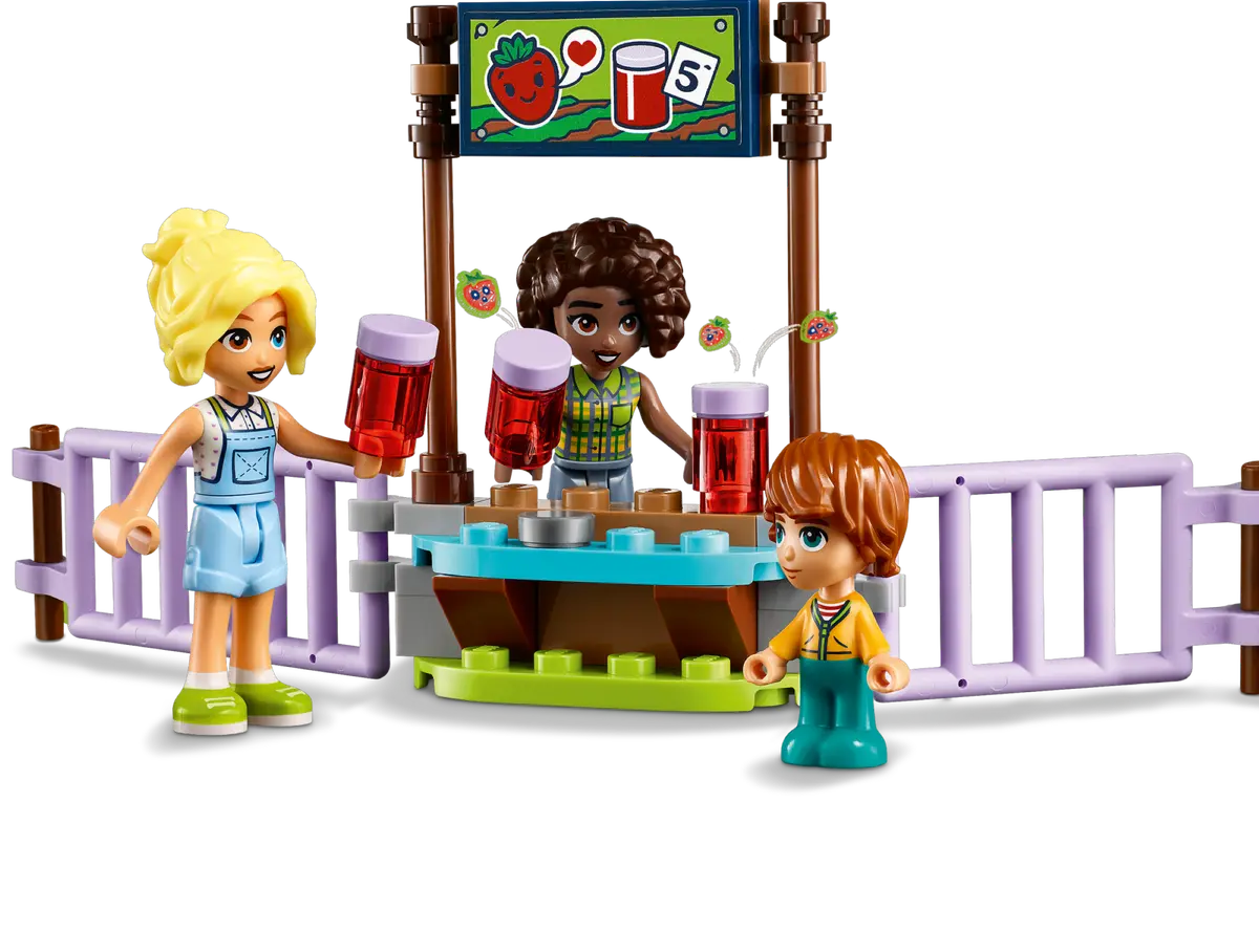 LEGO Friends 42617 Farm Animal Sanctuary