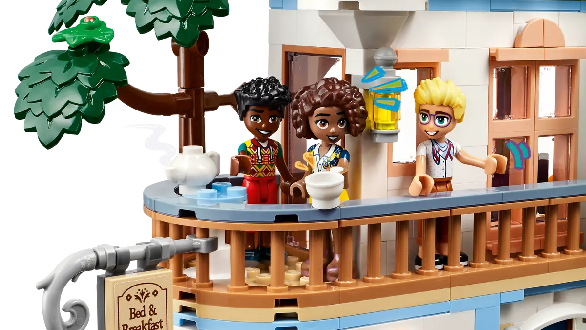 LEGO Friends 42638 Castle Bed and Breakfast