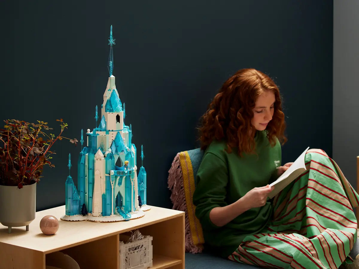 LEGO Disney 43197 The Ice Castle