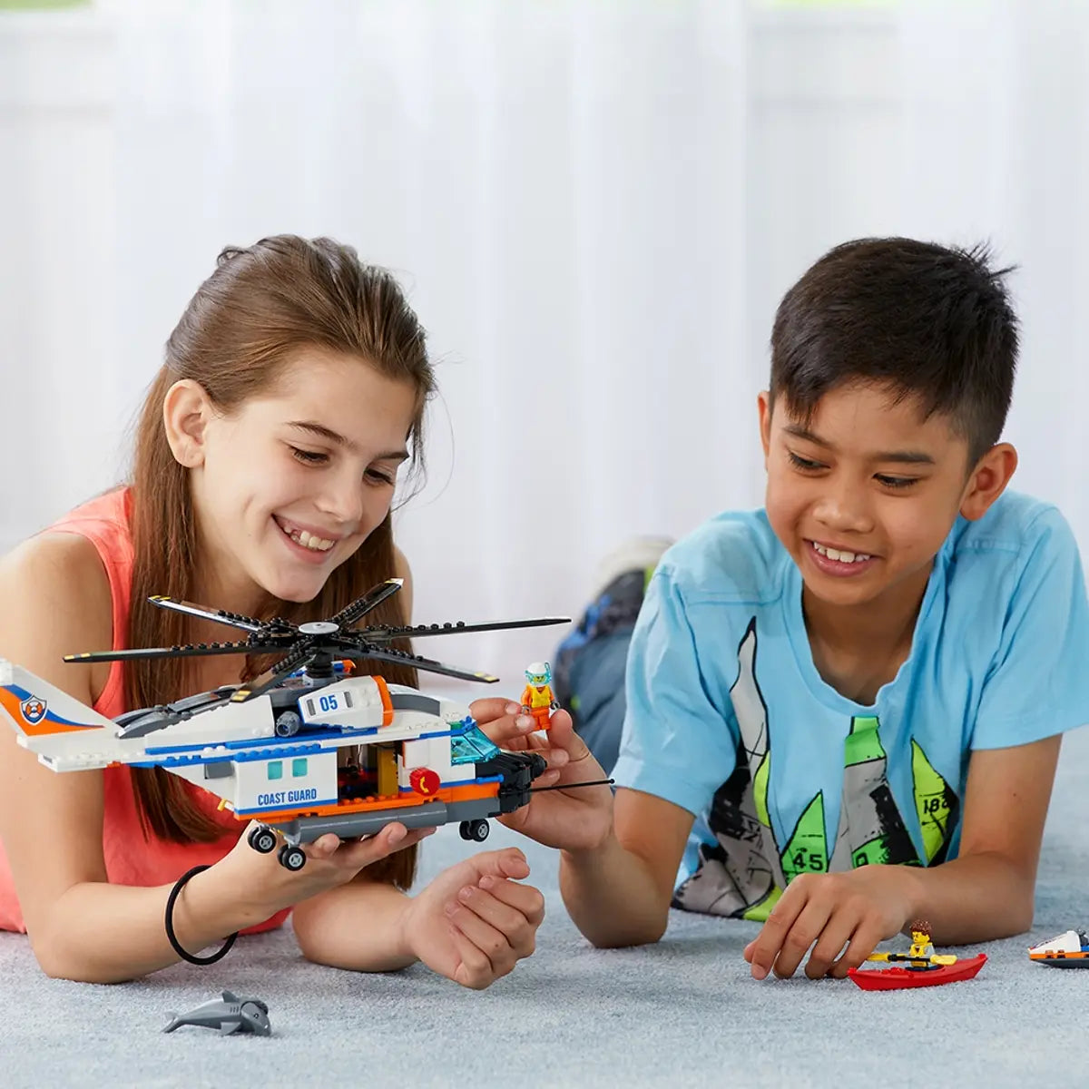 LEGO City 60166 Coast Guard Heavy Duty Rescue Helicopter