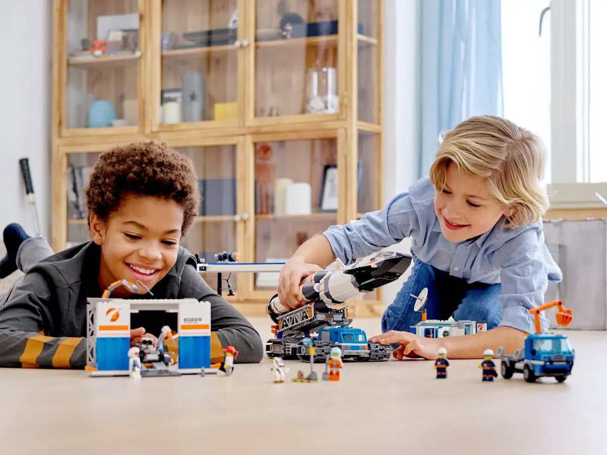 LEGO City 60229 Rocket Assembly & Transport