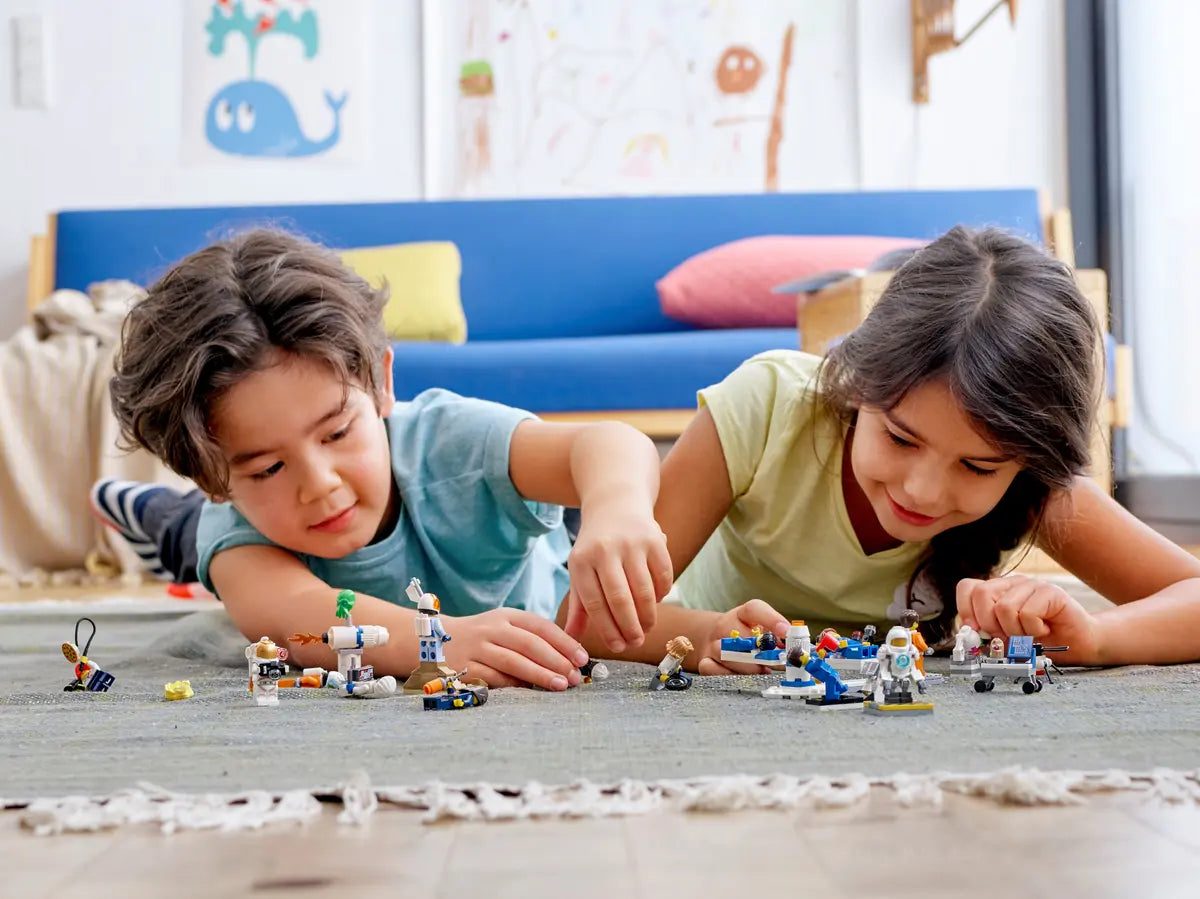 تجربة قيادة مركبة LEGO City 60225 Rover
