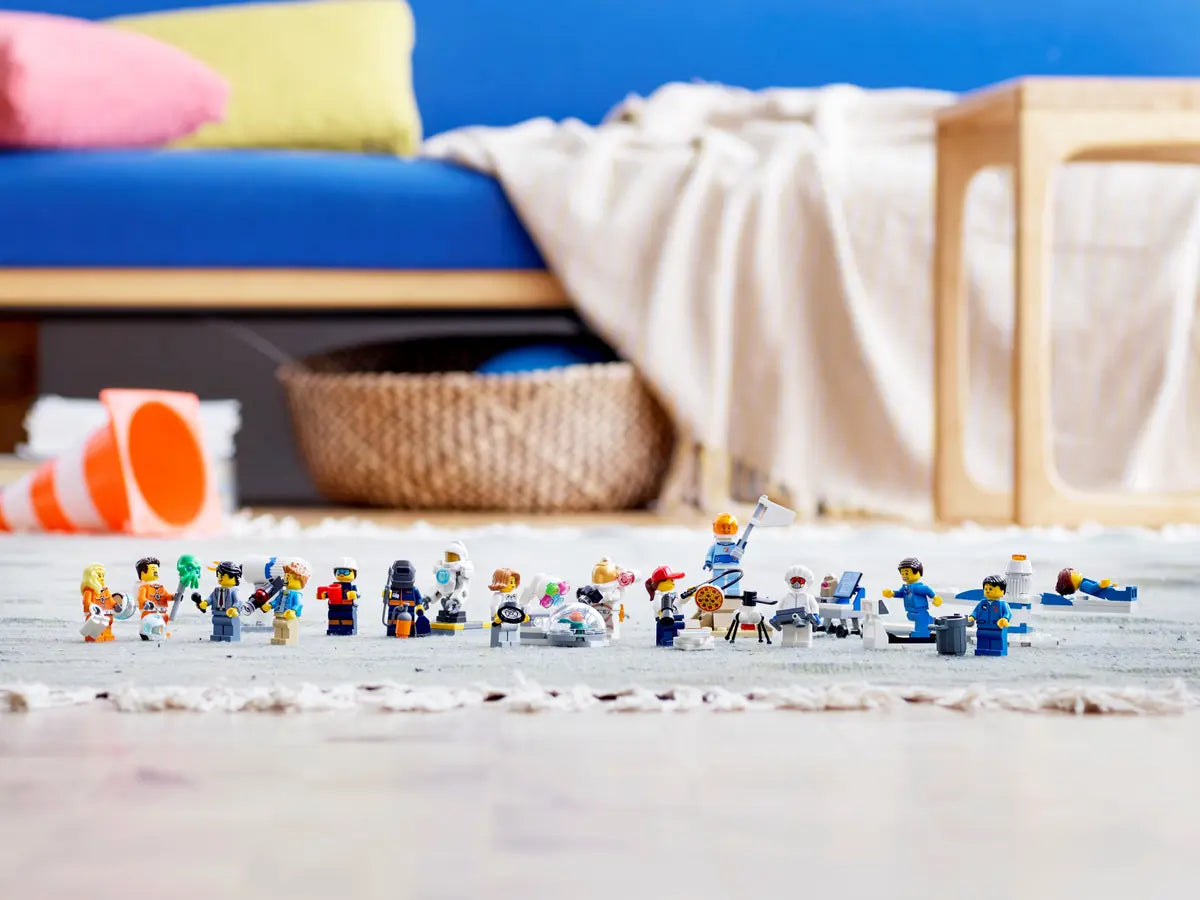 تجربة قيادة مركبة LEGO City 60225 Rover