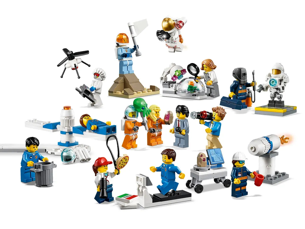 تجربة قيادة مركبة LEGO City 60225 Rover