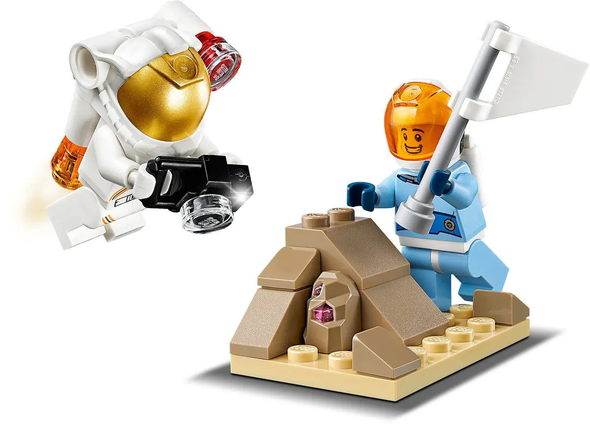 تجربة قيادة مركبة LEGO City 60225 Rover