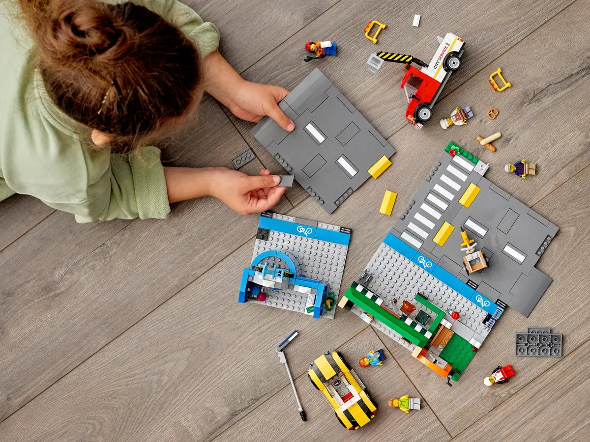 شارع التسوق LEGO City 60306