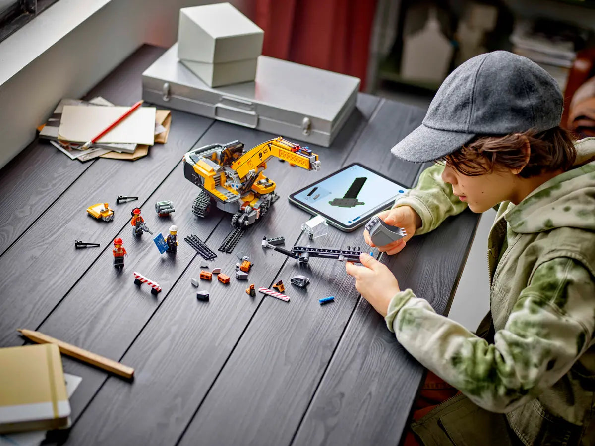 LEGO City 60420 Yellow Construction Excavator