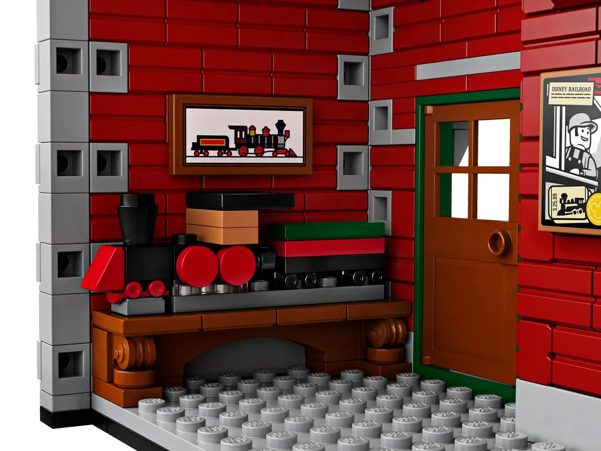 LEGO Disney 71044 Disney Train and Station