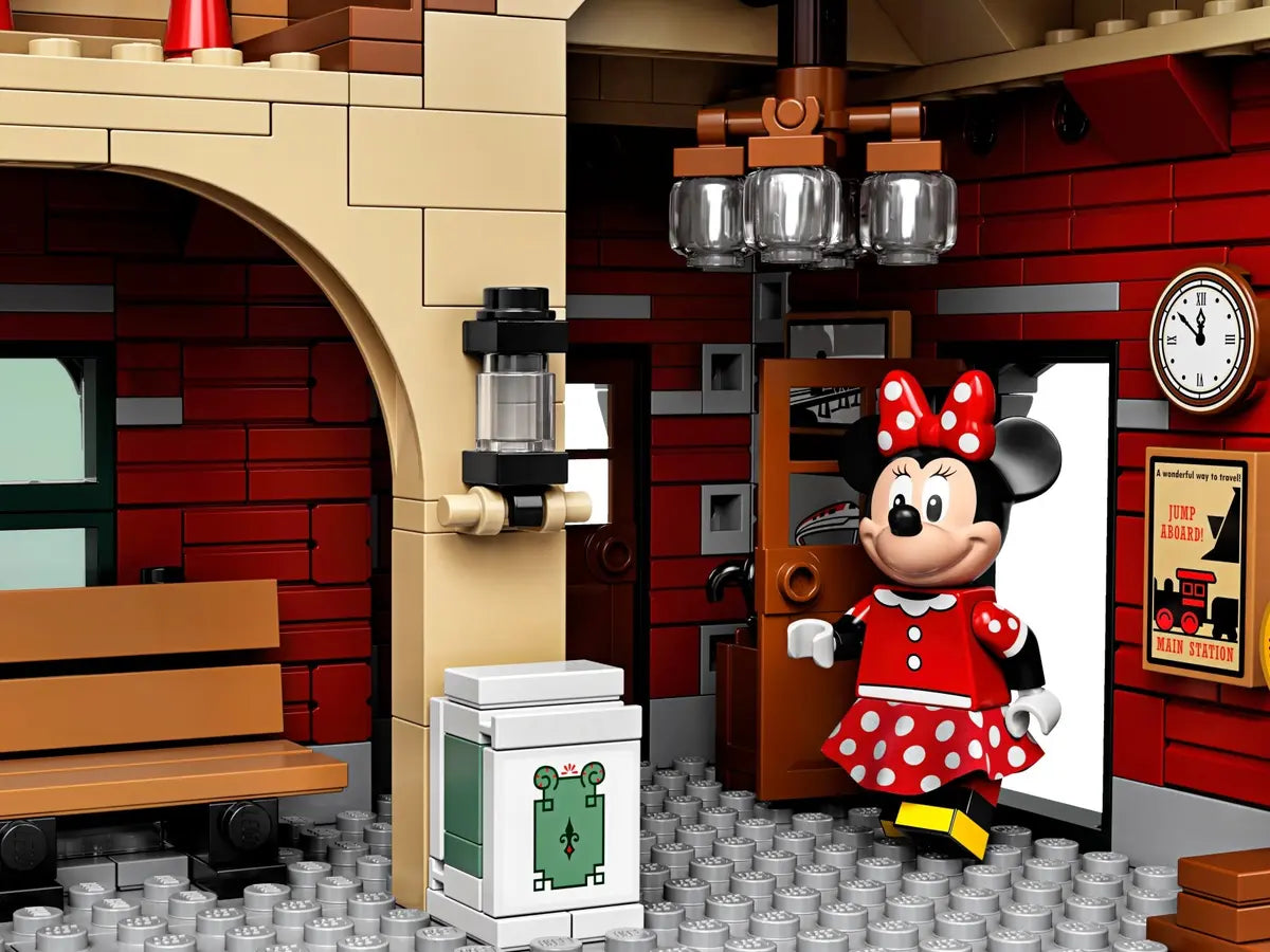 LEGO Disney 71044 Disney Train and Station